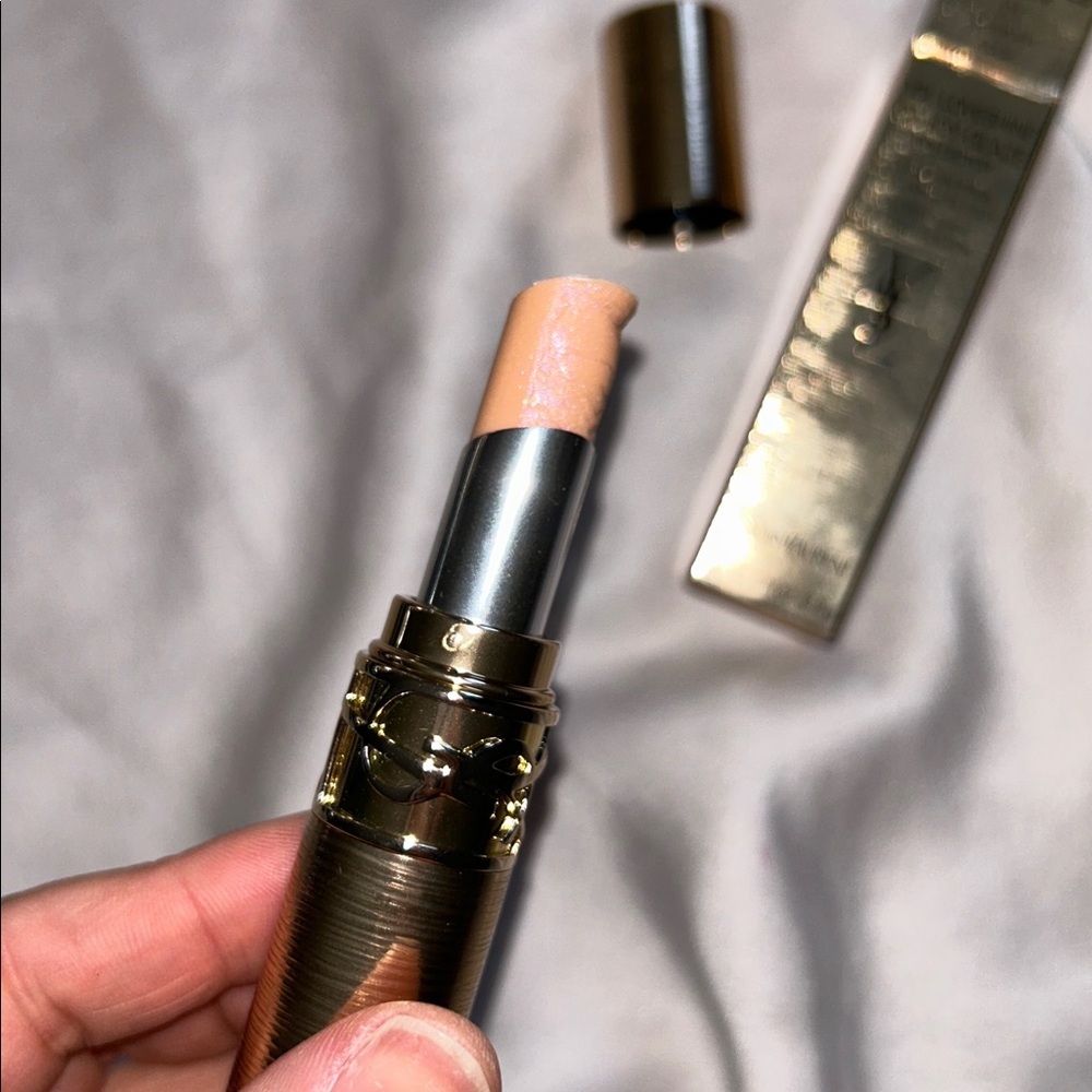 YSL Loveshine Candy Glaze lip gloss Stick - Picture 5 of 12